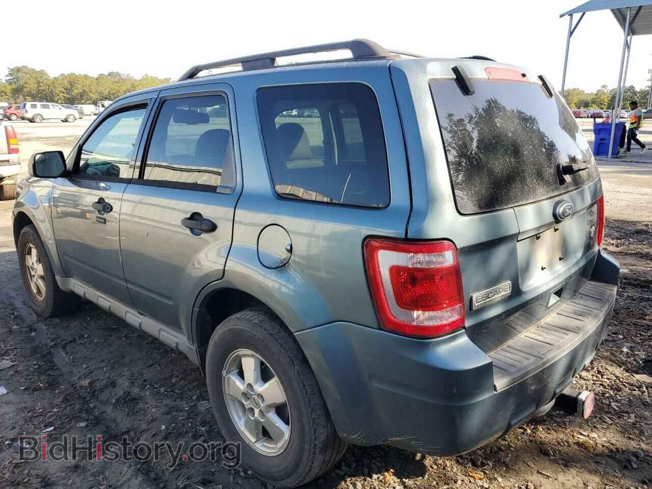 2011 FORD ESCAPE - VIN: 1FMCU0D71BKA04537 - Photo 2