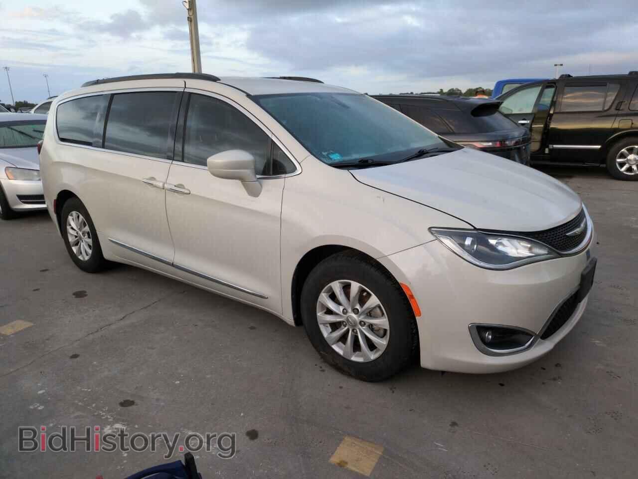 2017 CHRYSLER PACIFICA - VIN: 2C4RC1BG5HR712214 - Photo 4