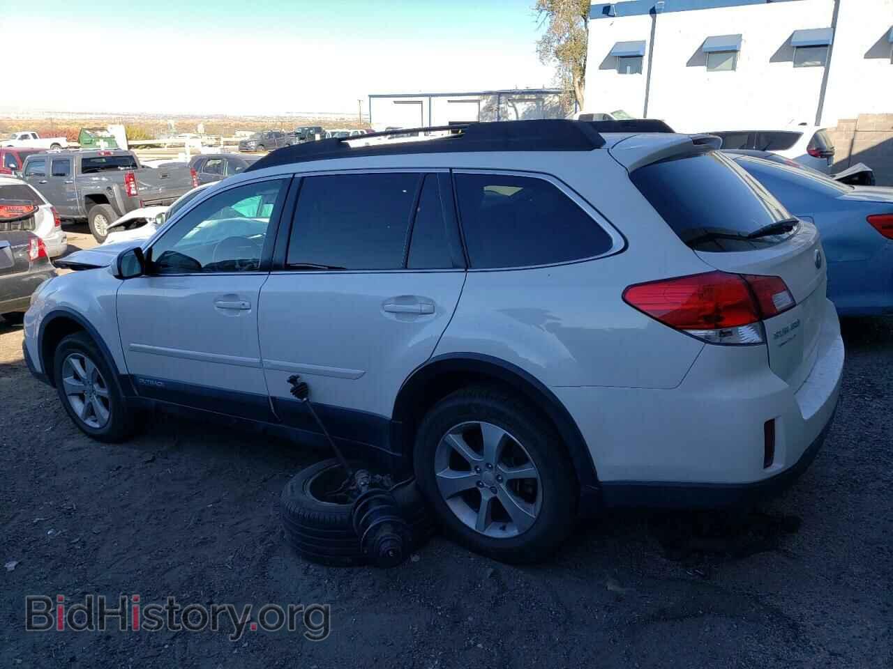 2013 SUBARU OUTBACK - VIN: 4S4BRCCC6D3255628 - Фото 2
