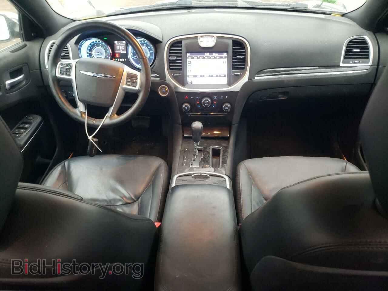 2011 CHRYSLER 300 - VIN: 2C3CA5CG8BH595019 - Фото 8