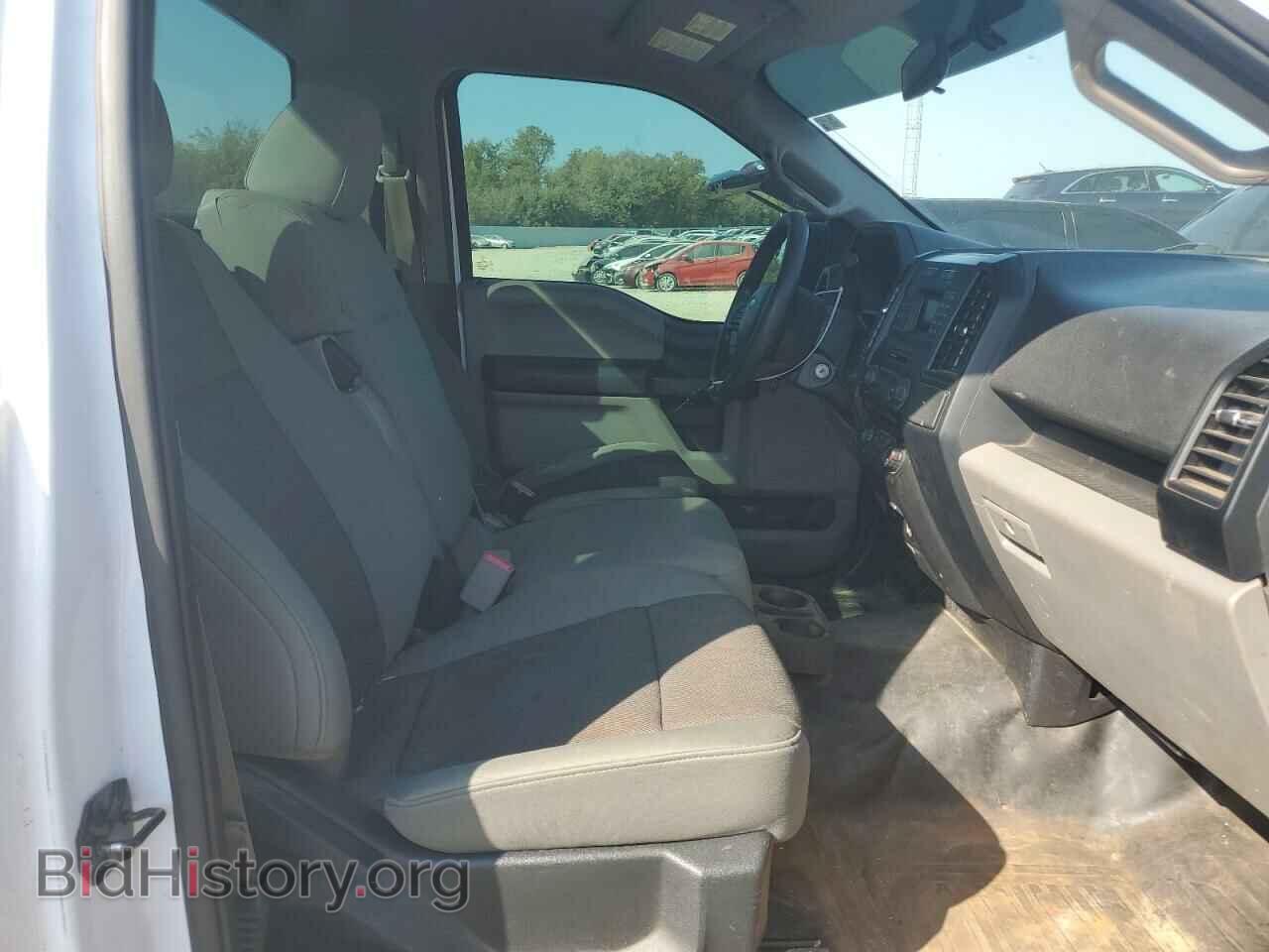 2016 FORD All Models - VIN: 1FTMF1CP8GKE72072 - Фото 10