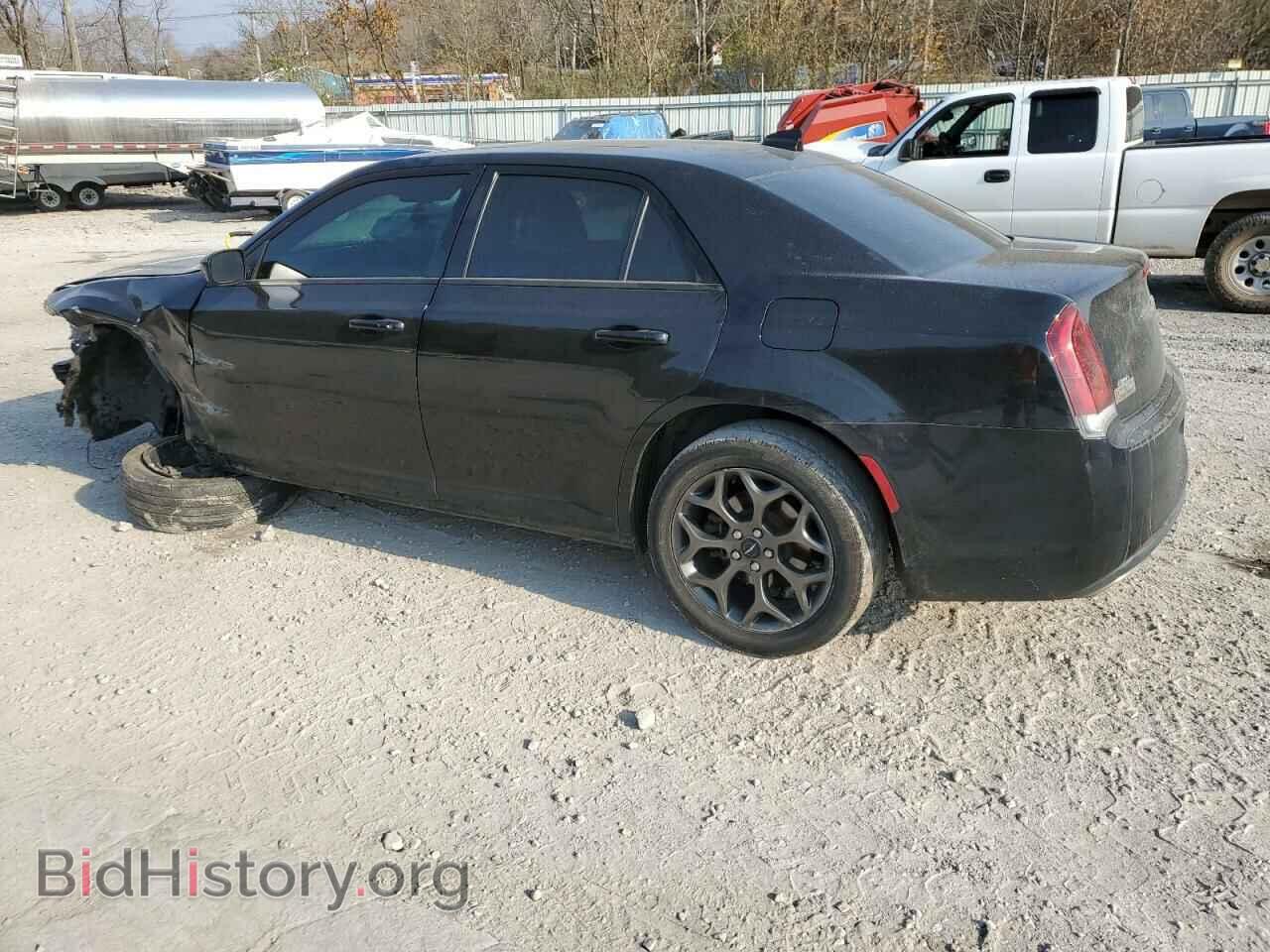 2017 CHRYSLER 300 - VIN: 2C3CCAGG7HH599780 - Photo 2