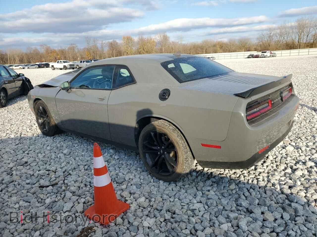 2017 DODGE CHALLENGER - VIN: 2C3CDZAG5HH502855 - Photo 2