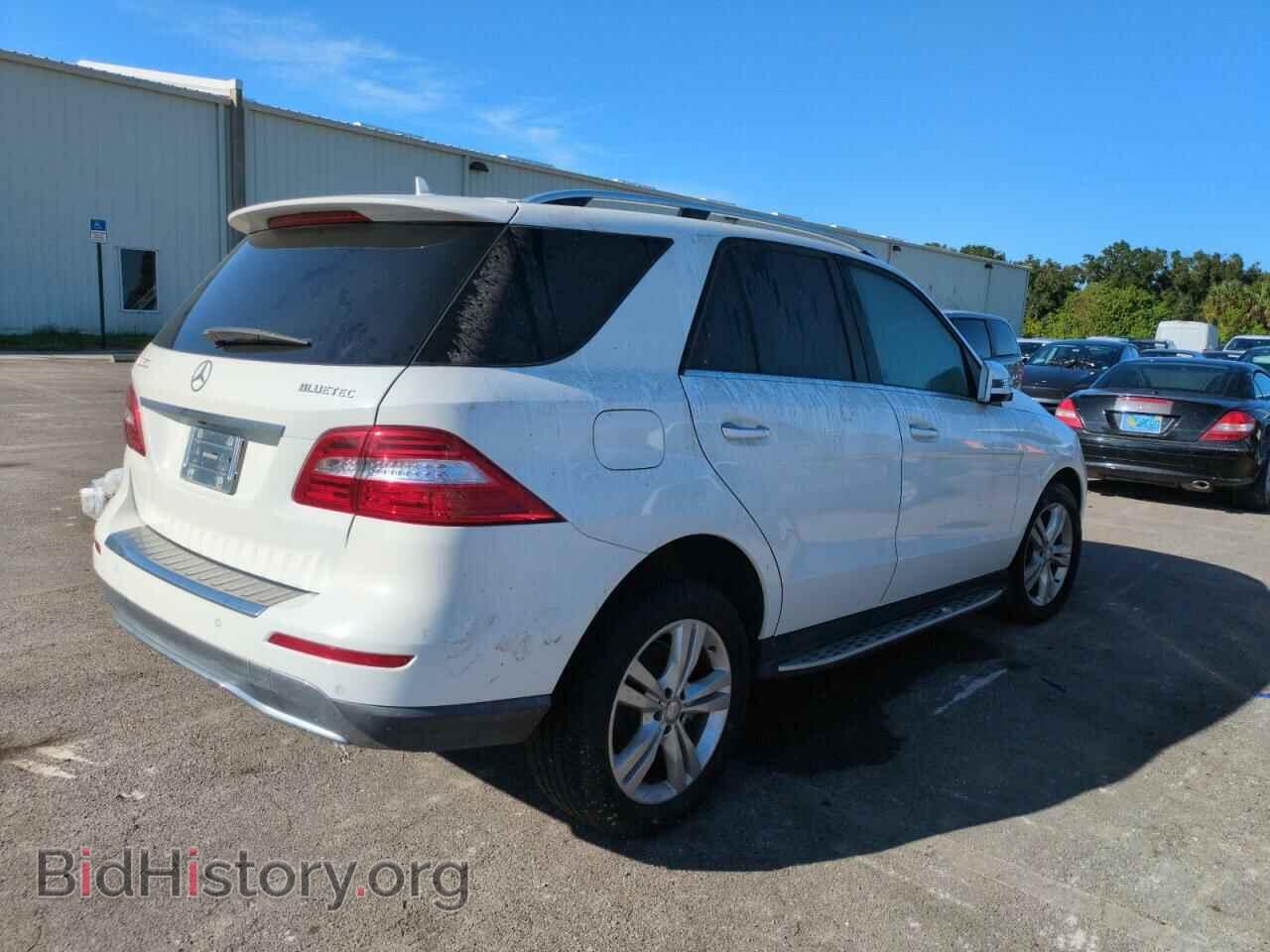 2014 MERCEDES-BENZ M-CLASS - VIN: 4JGDA2EB4EA424993 - Фото 3