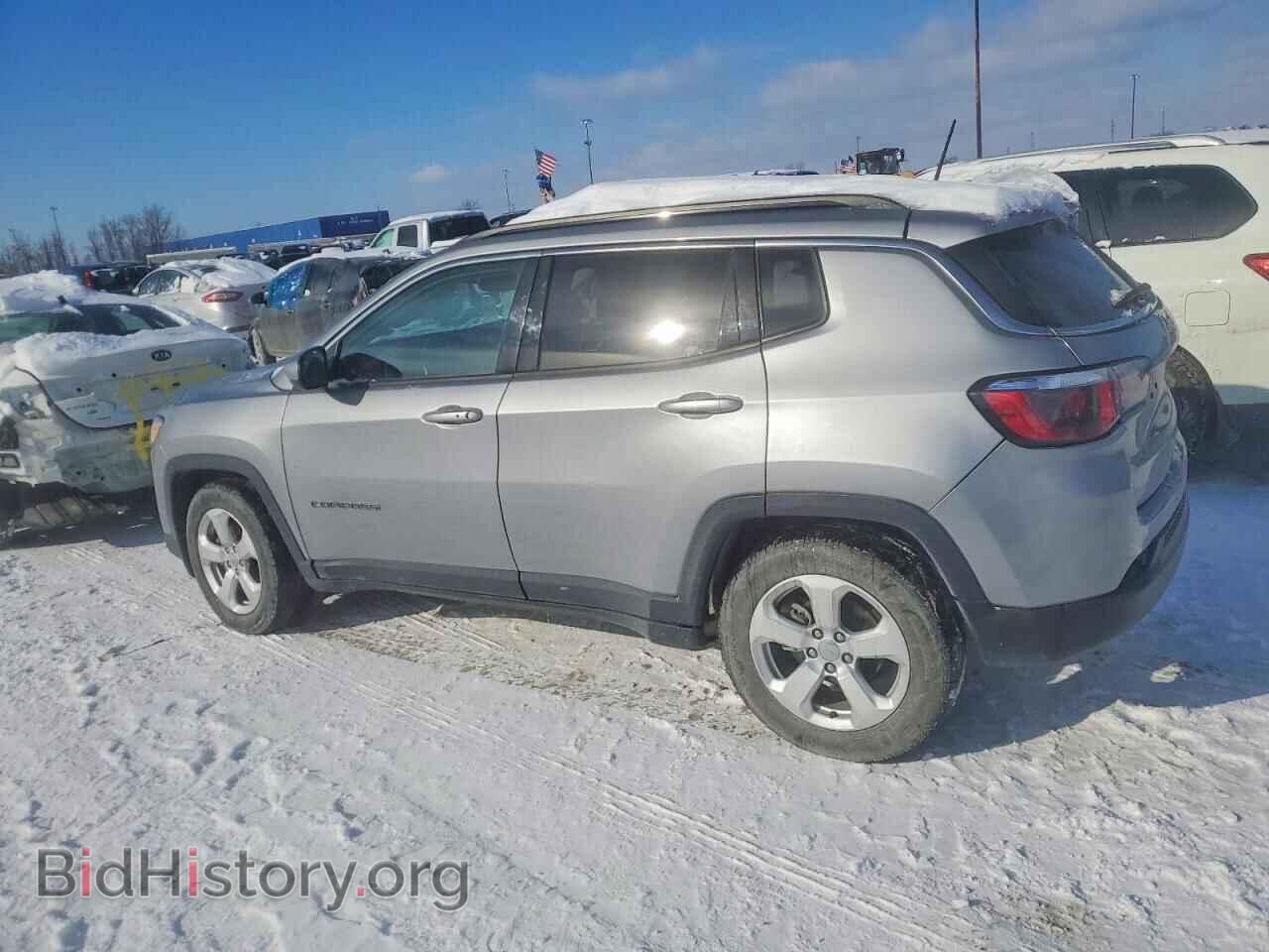 2019 JEEP COMPASS - VIN: 3C4NJCBB0KT843849 - Photo 2