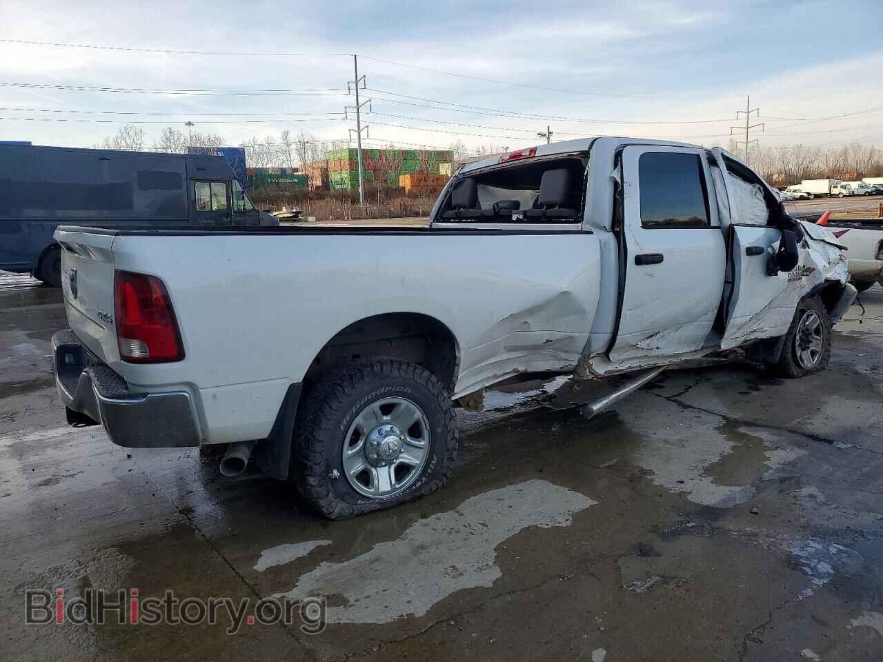 2018 RAM All Models - VIN: 3C6UR5HL7JG128078 - Фото 3