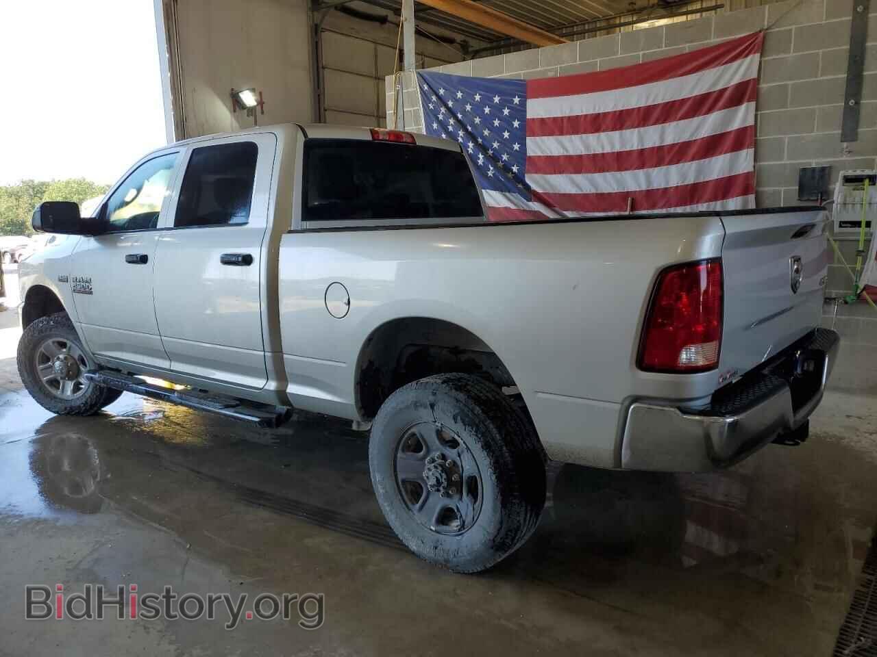 2018 RAM All Models - VIN: 3C6UR5CJ7JG259971 - Фото 2