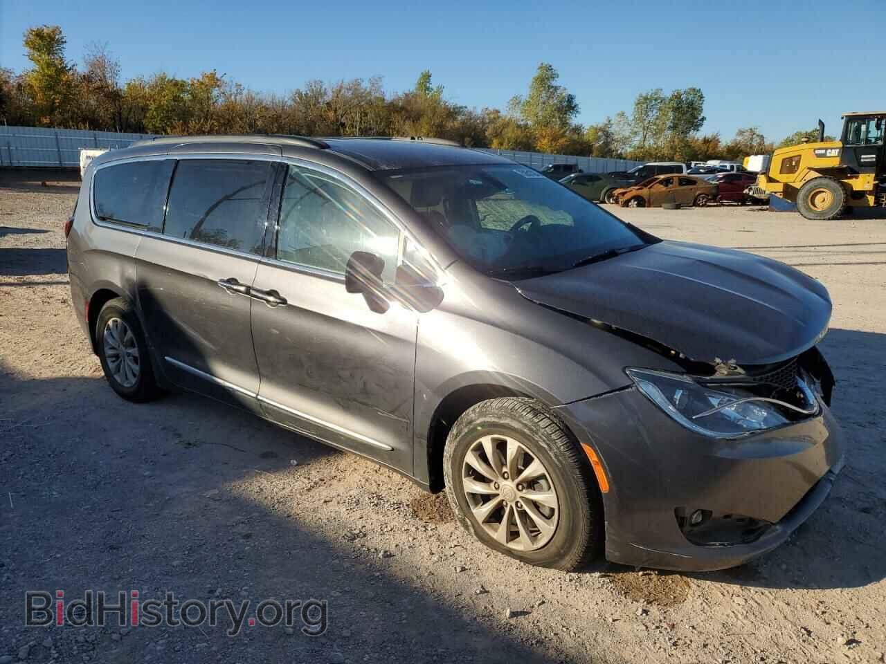 2017 CHRYSLER PACIFICA - VIN: 2C4RC1BG1HR576647 - Photo 4