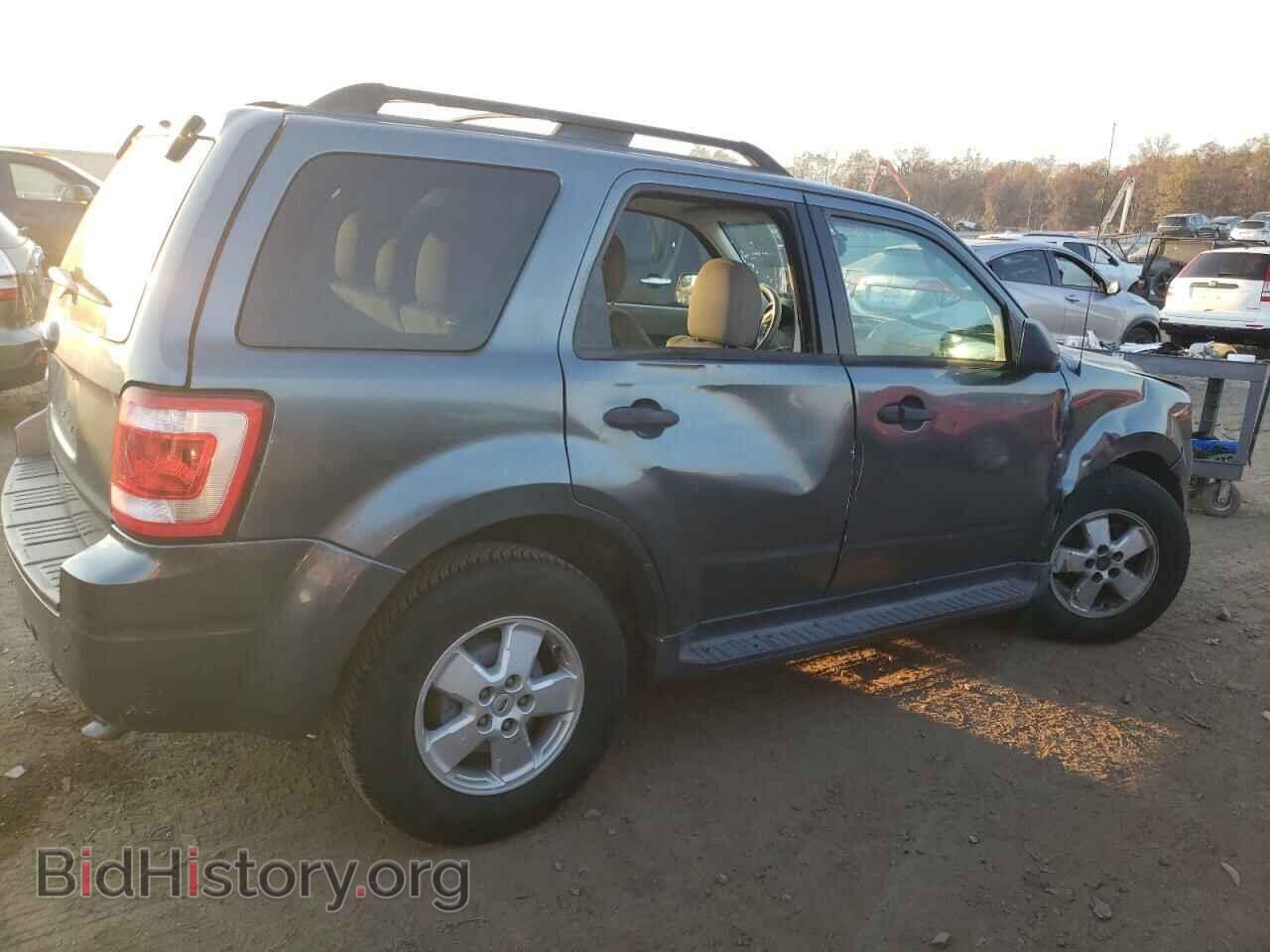 2010 FORD ESCAPE - VIN: 1FMCU0D74AKC85084 - Фото 3