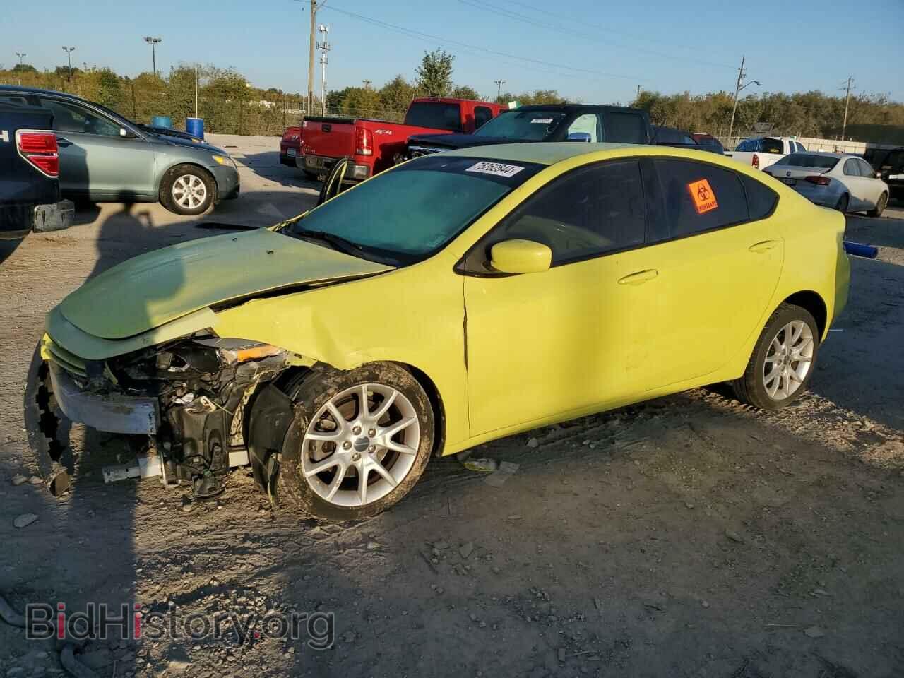 Photo 1C3CDFBA8DD224419 - DODGE DART 2013