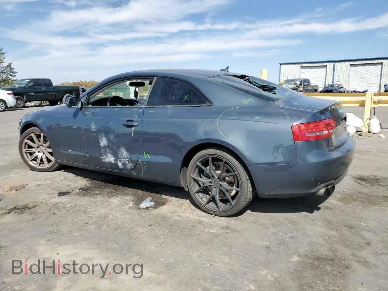2011 AUDI A5 - VIN: WAULFAFR7BA083010 - Фото 2