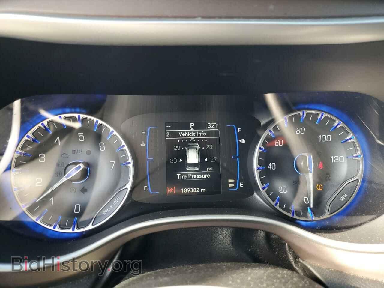 2018 CHRYSLER PACIFICA - VIN: 2C4RC1DG2JR253758 - Photo 9