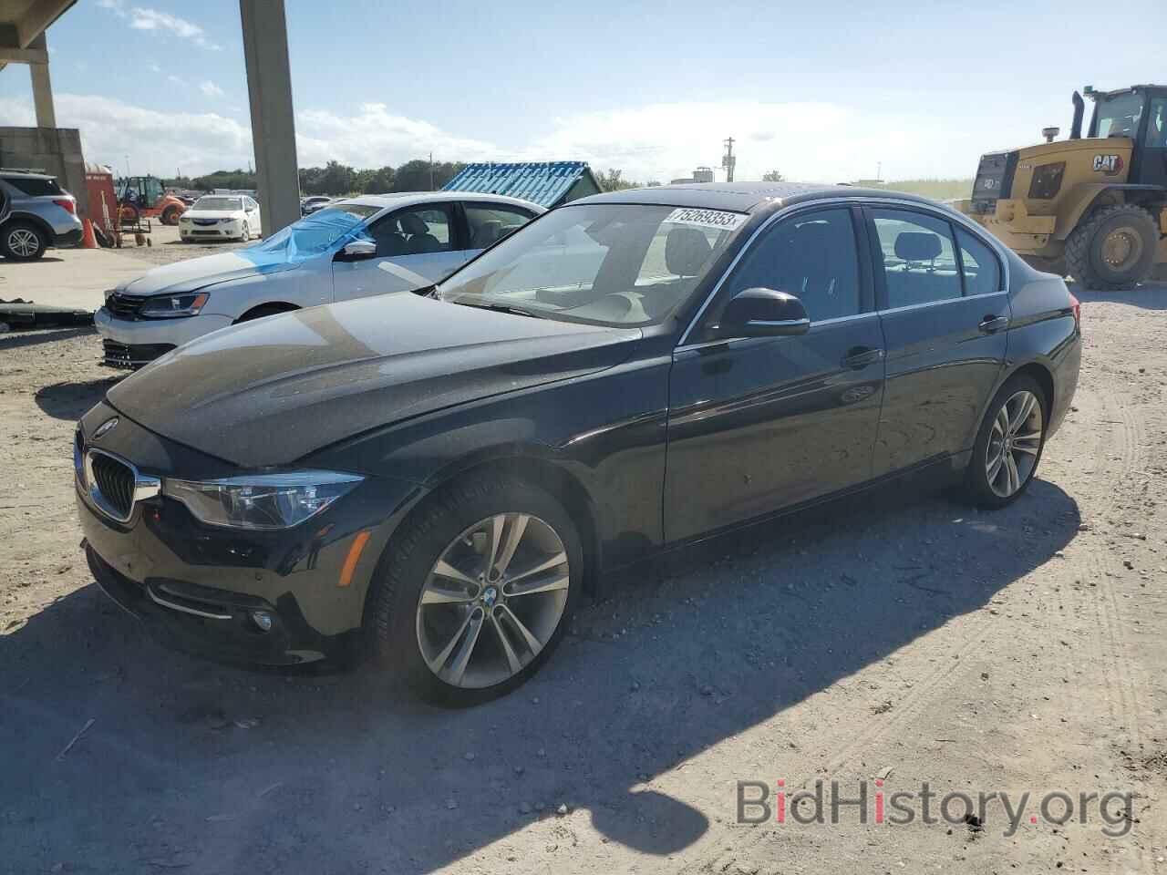 Photo WBA8B9G5XHNU48924 - BMW 3 SERIES 2017