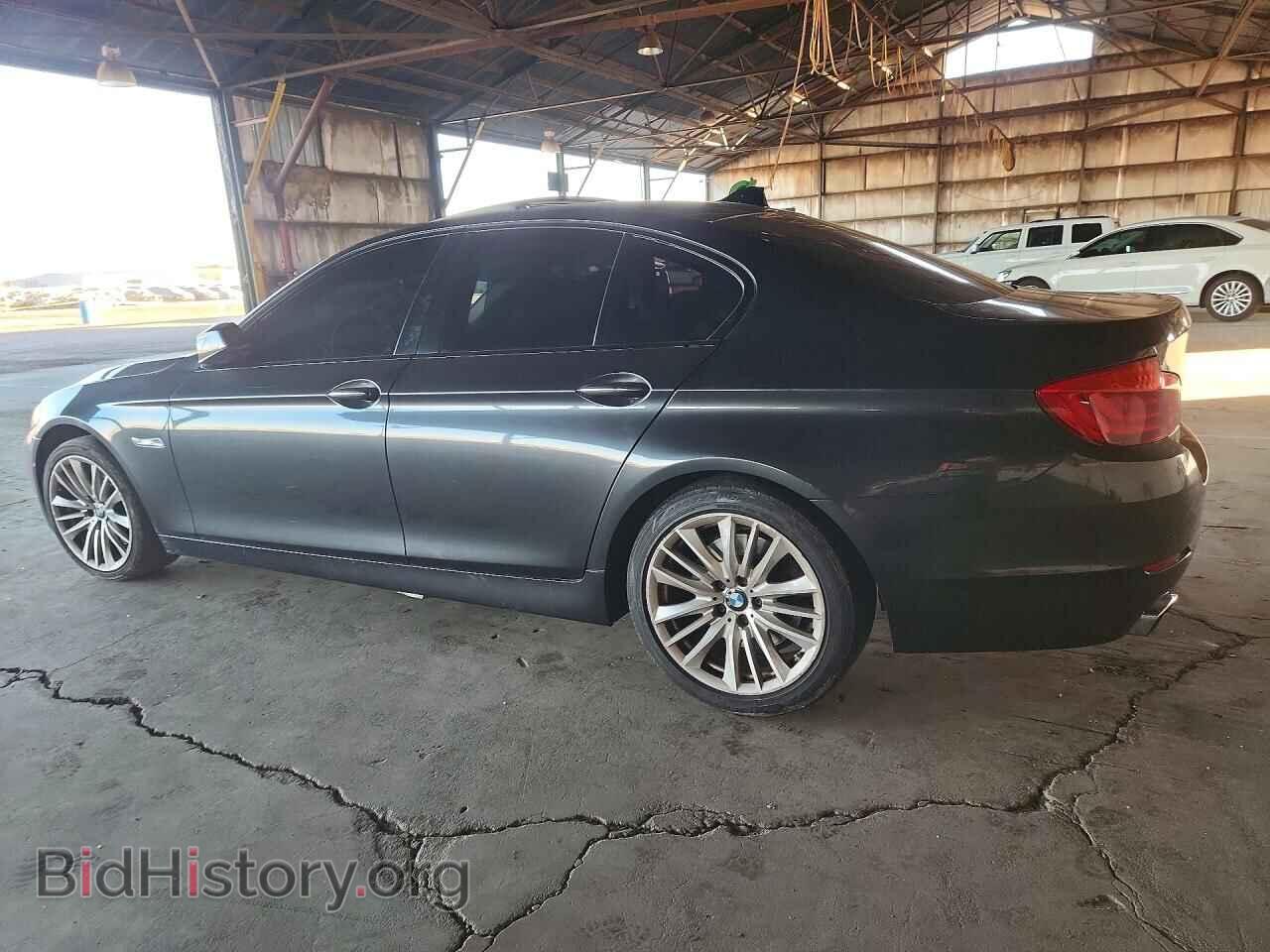 2011 BMW 5 SERIES - VIN: WBAFR9C55BC270612 - Фото 2