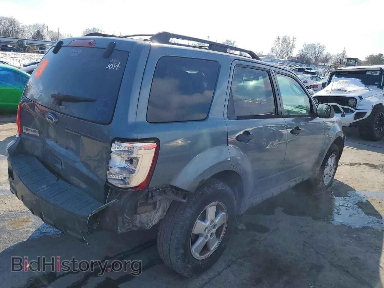 2010 FORD ESCAPE - VIN: 1FMCU0D76AKC88567 - Фото 3