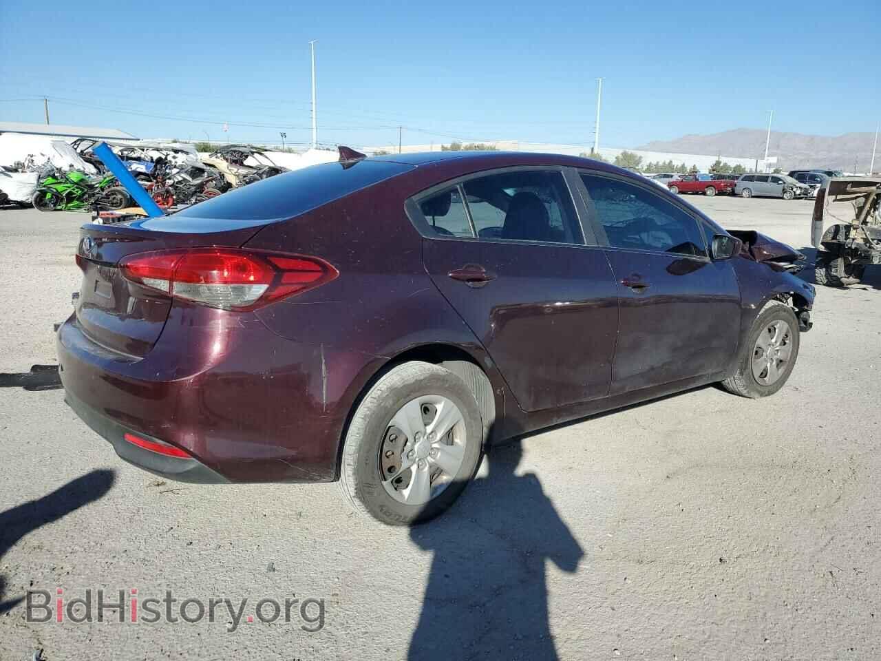 2017 KIA FORTE - VIN: 3KPFK4A78HE039381 - Фото 3