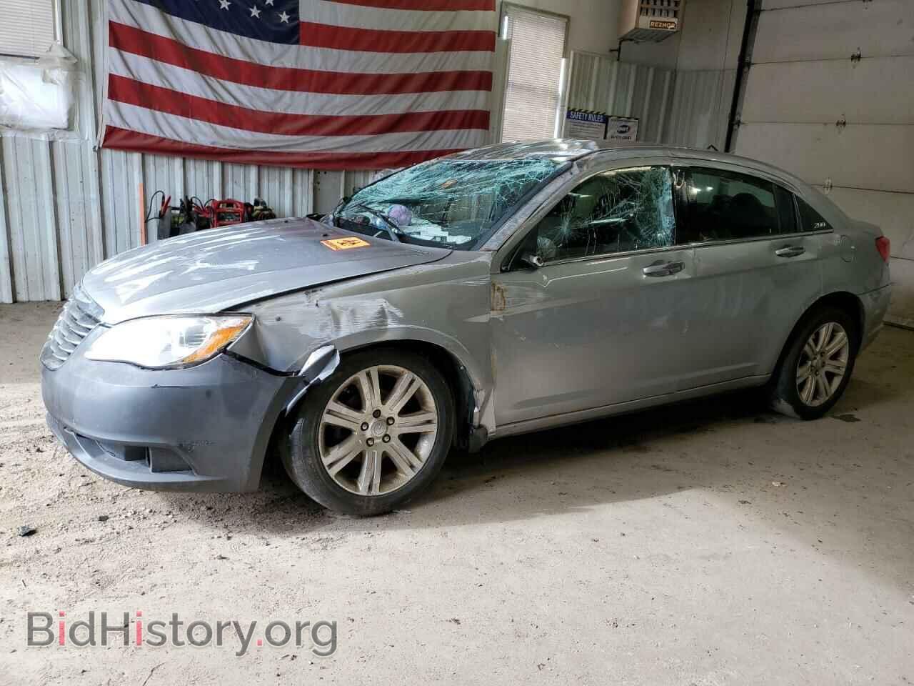Фотография 1C3CCBAB6DN646933 - CHRYSLER 200 2013