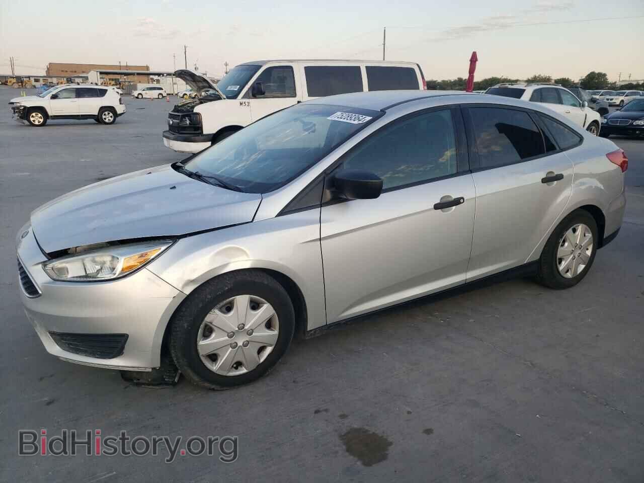 Photo 1FADP3E20GL359999 - FORD FOCUS 2016