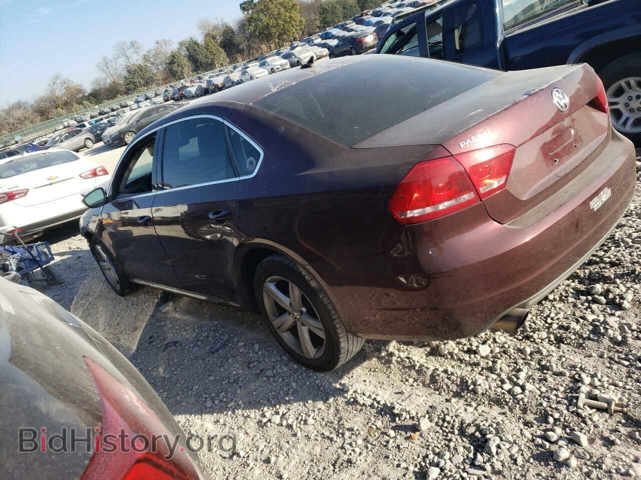 2012 VOLKSWAGEN PASSAT - VIN: 1VWBP7A35CC032772 - Фото 2