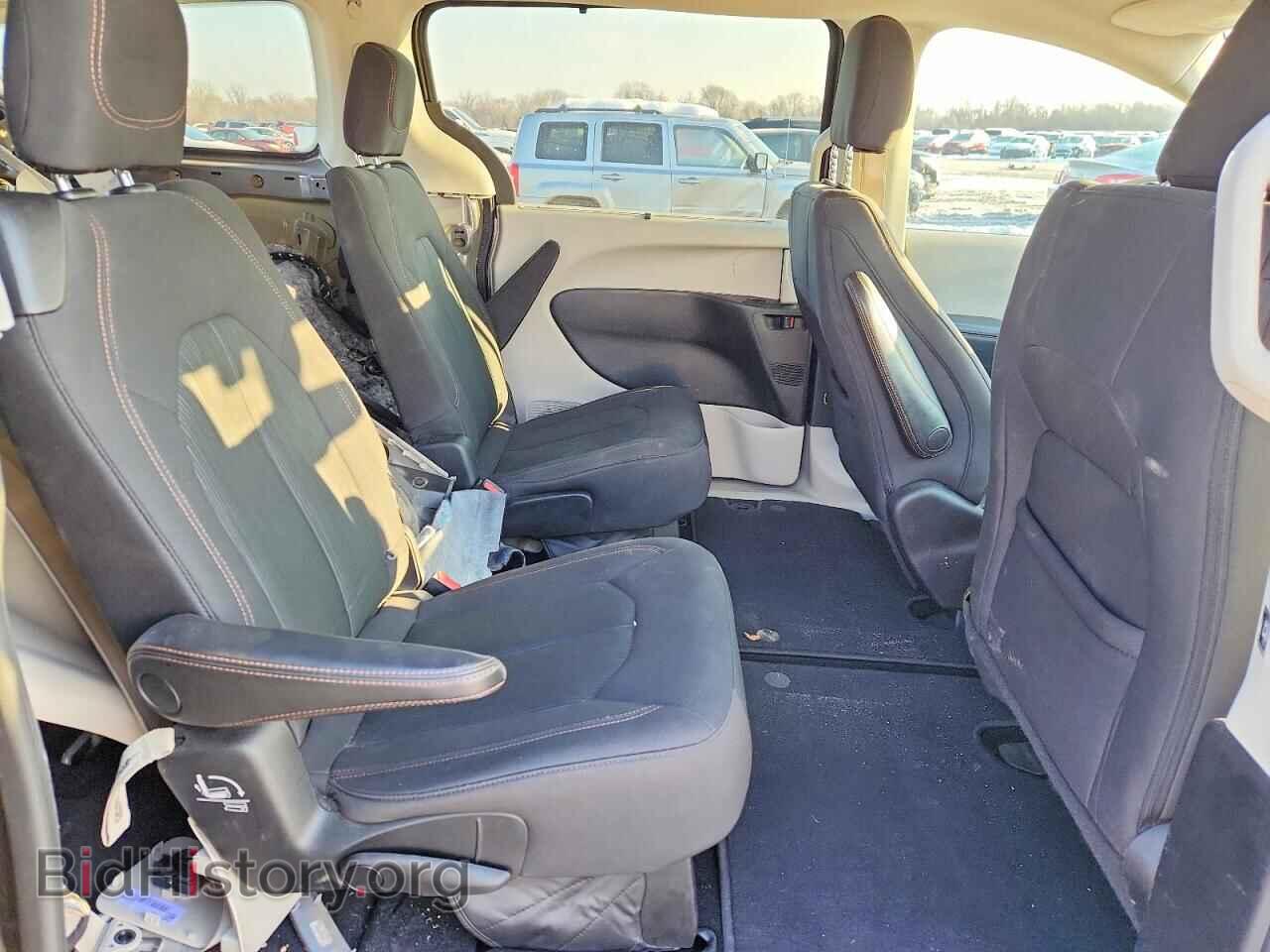 2019 CHRYSLER PACIFICA - VIN: 2C4RC1FG2KR748962 - Photo 11