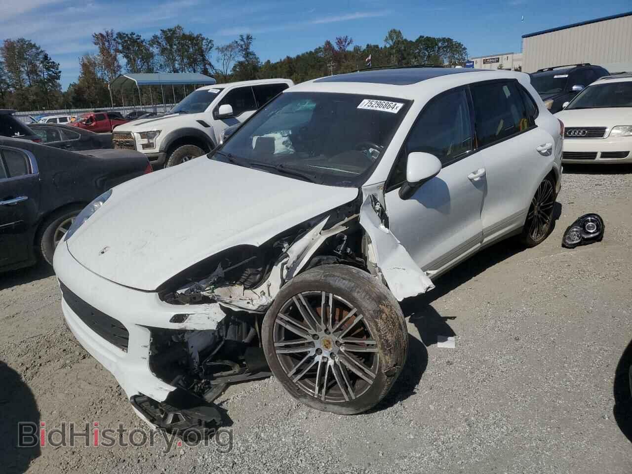 Photo WP1AA2A23HKA86903 - PORSCHE CAYENNE 2017