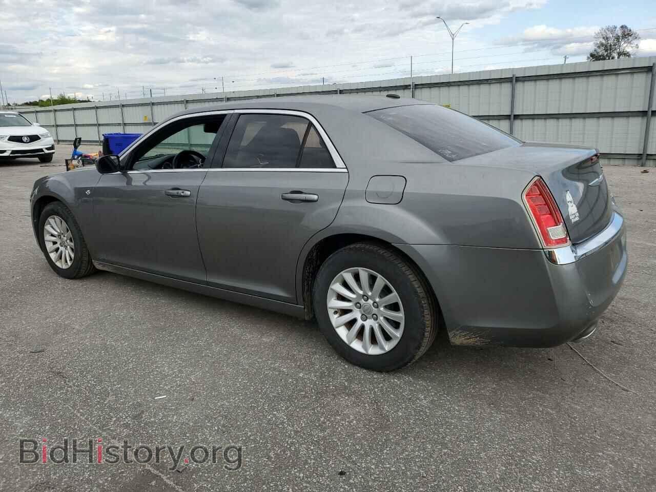 2012 CHRYSLER 300 - VIN: 2C3CCAAG5CH216811 - Фото 2