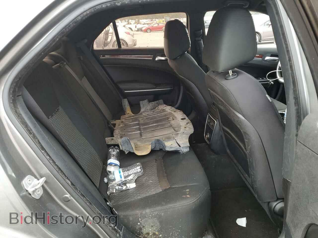 2012 CHRYSLER 300 - VIN: 2C3CCAAG5CH216811 - Фото 10