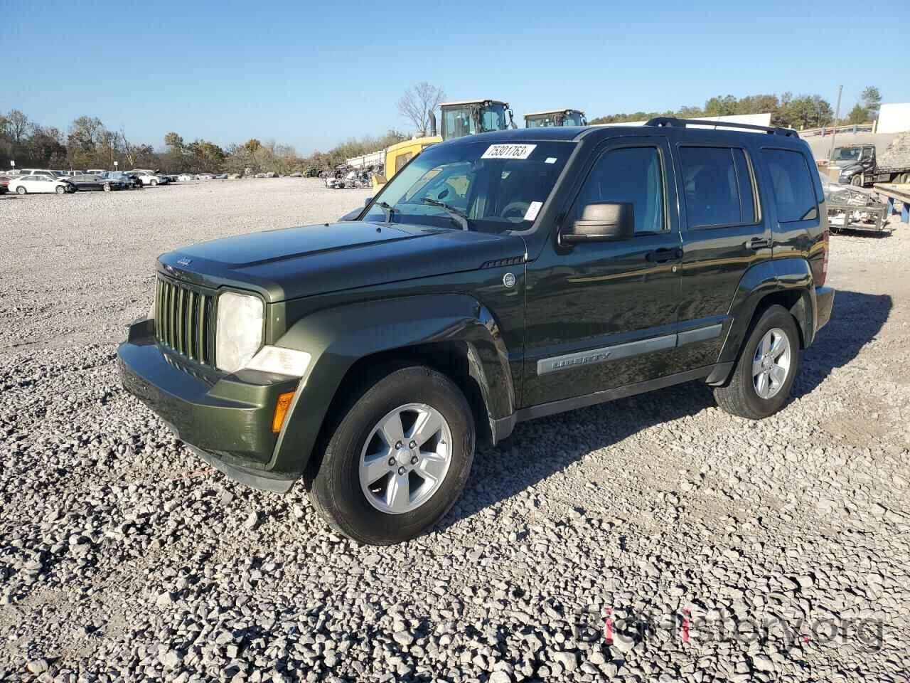 Photo 1J8GN28K29W521547 - JEEP LIBERTY 2009