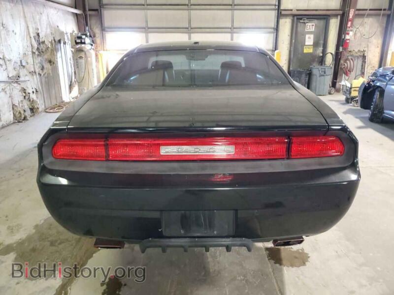 2014 Dodge CHALLENGER (VIN 2C3CDYAG5EH181874) — photo 6 of 12