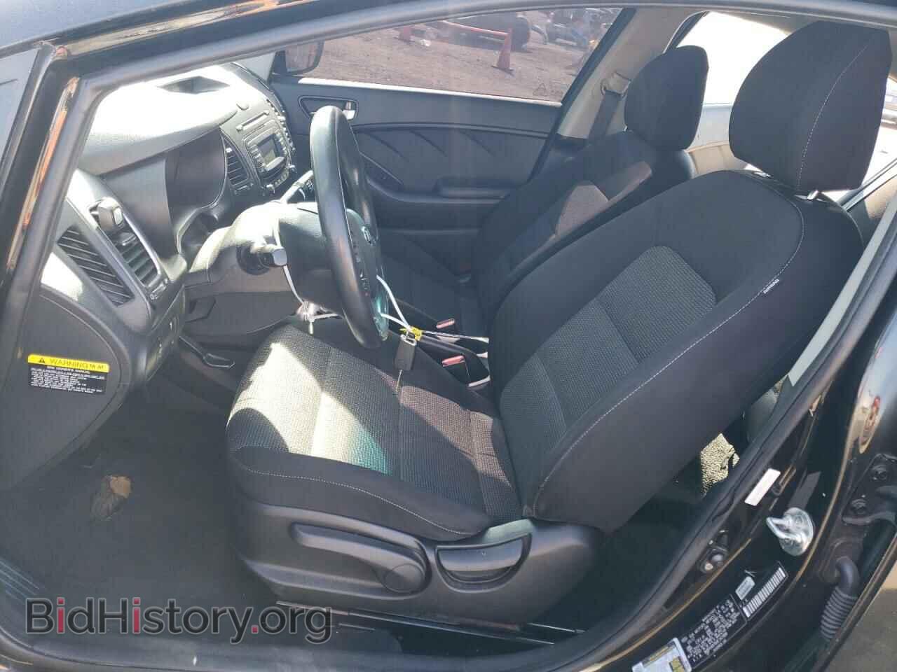 2017 KIA FORTE - VIN: 3KPFK4A76HE141908 - Photo 7