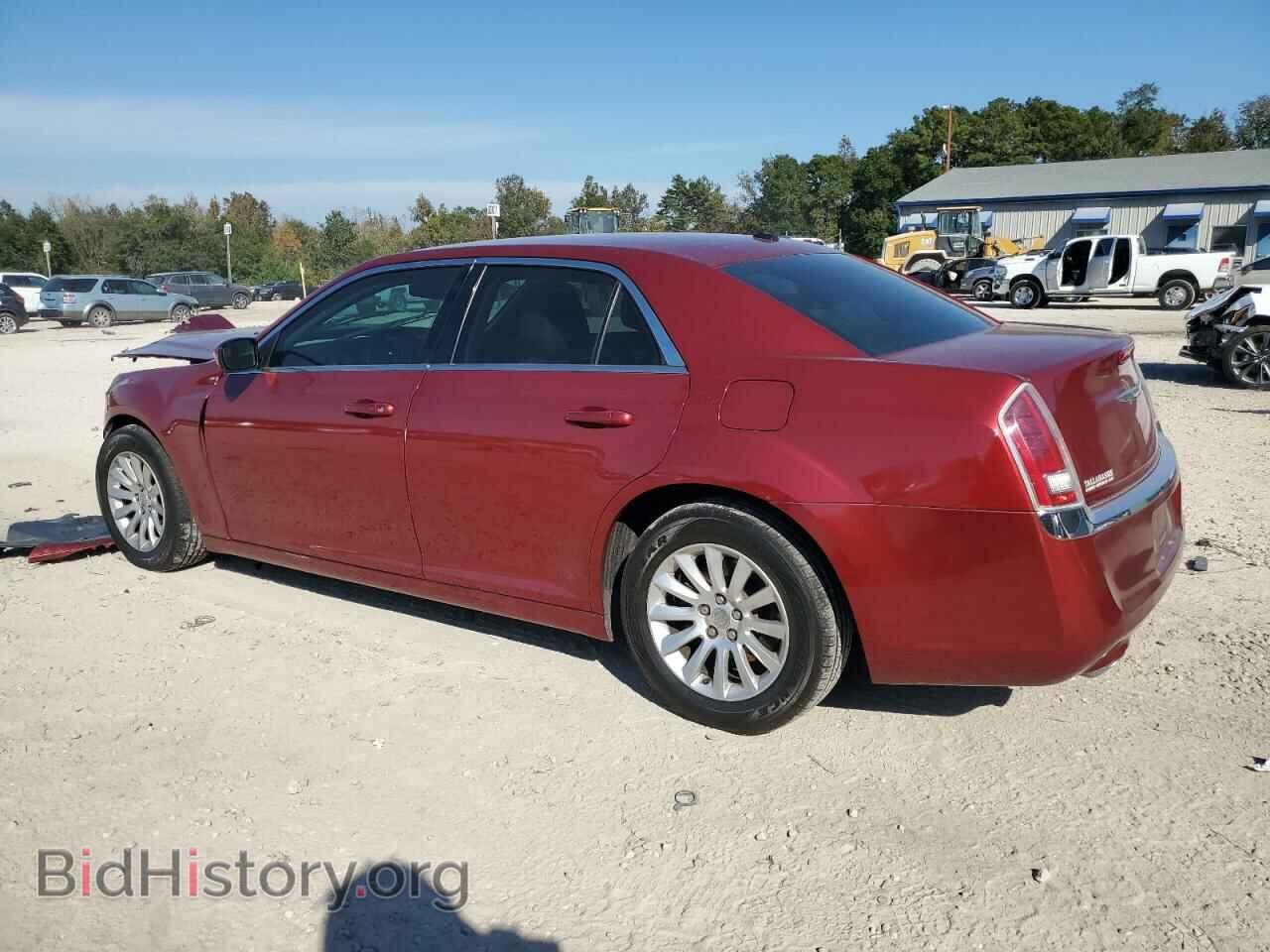 2014 CHRYSLER 300 - VIN: 2C3CCAAG4EH203745 - Фото 2