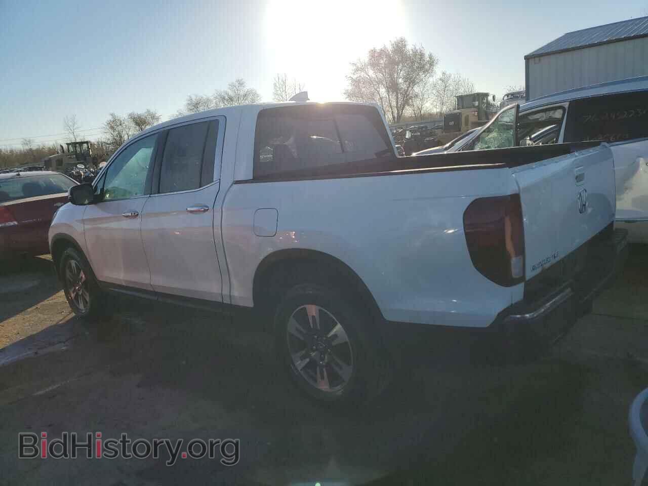 2017 HONDA RIDGELINE - VIN: 5FPYK3F76HB035343 - Фото 2