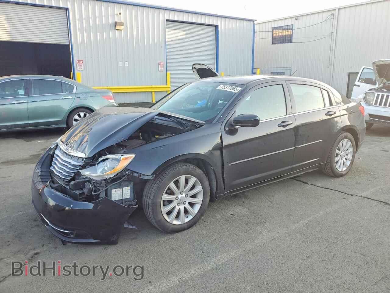 Фотография 1C3CCBBB6DN713836 - CHRYSLER 200 2013