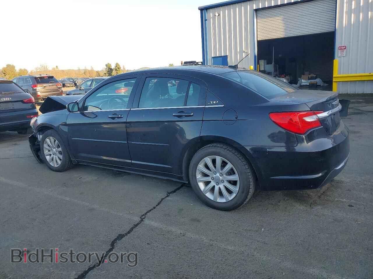 2013 CHRYSLER 200 - VIN: 1C3CCBBB6DN713836 - Фото 2