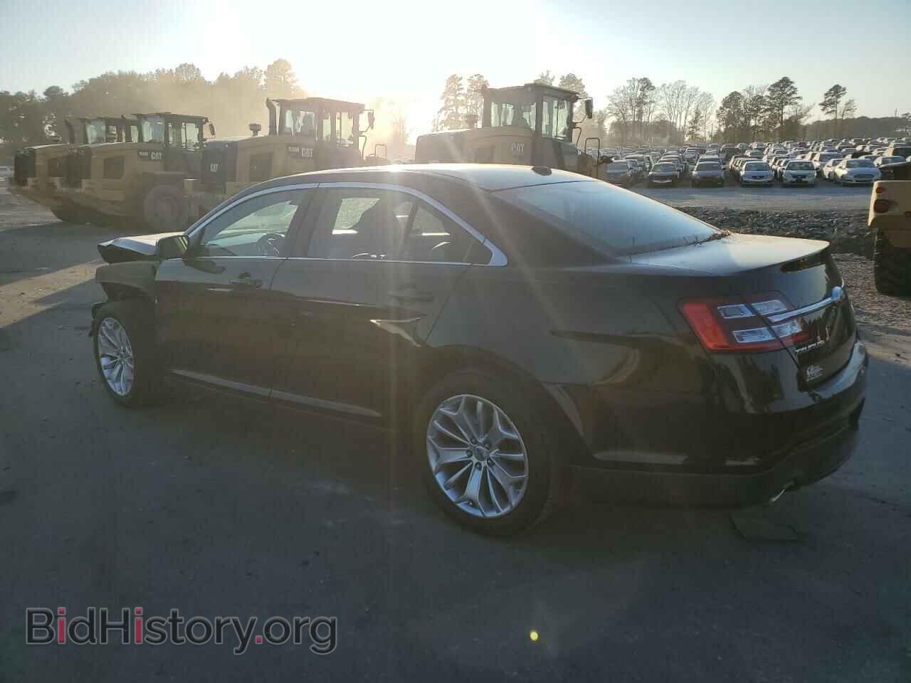 2017 FORD TAURUS - VIN: 1FAHP2F8XHG115561 - Фото 2