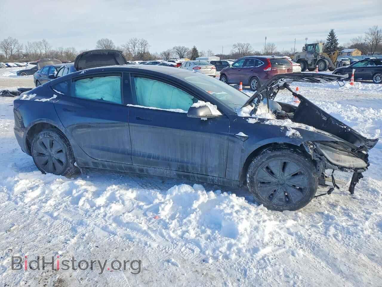 2025 TESLA MODEL 3 - VIN: 5YJ3E1EB2SF882162 - Фото 4