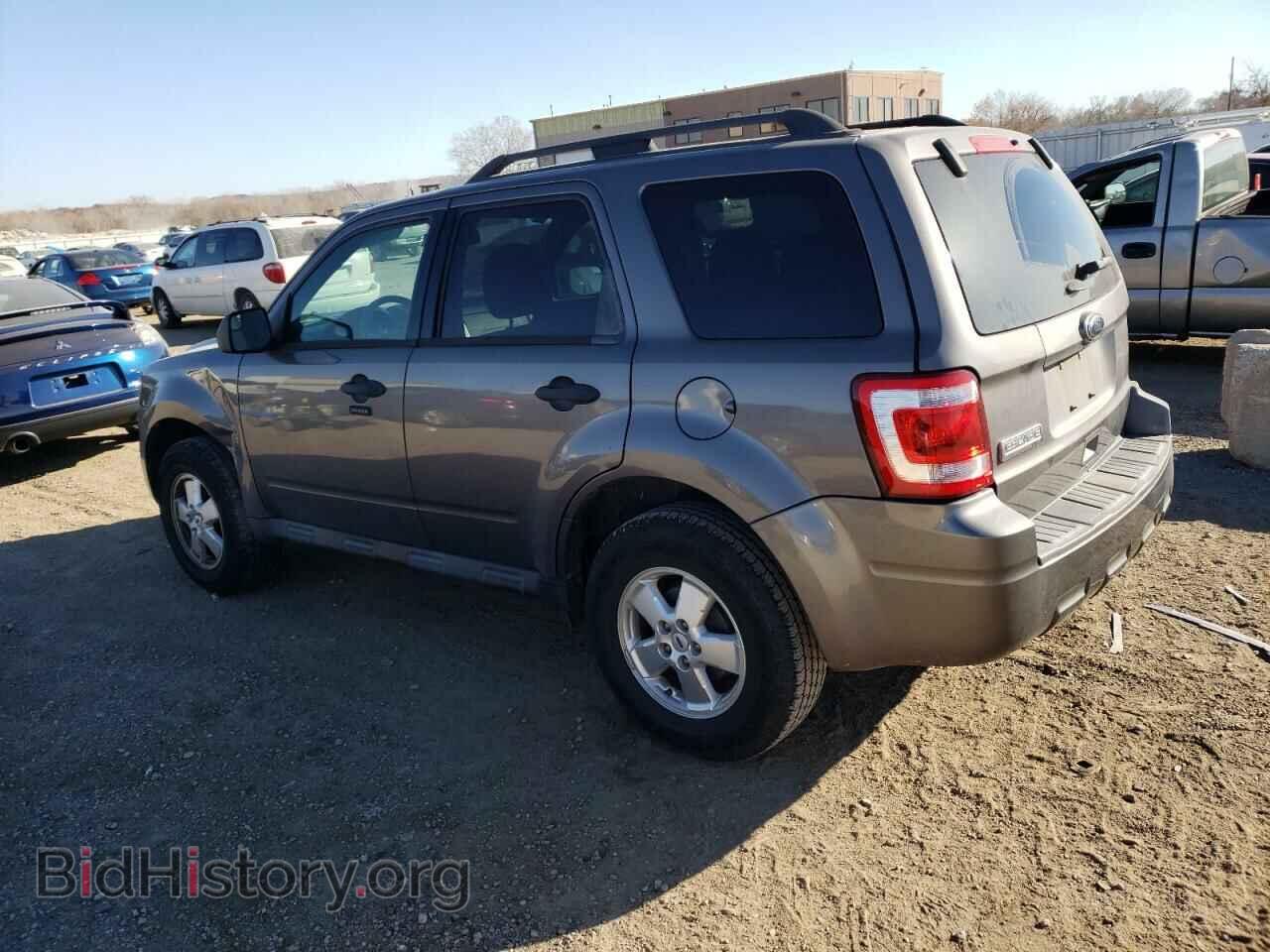 2012 FORD ESCAPE - VIN: 1FMCU0D70CKA75231 - Фото 2