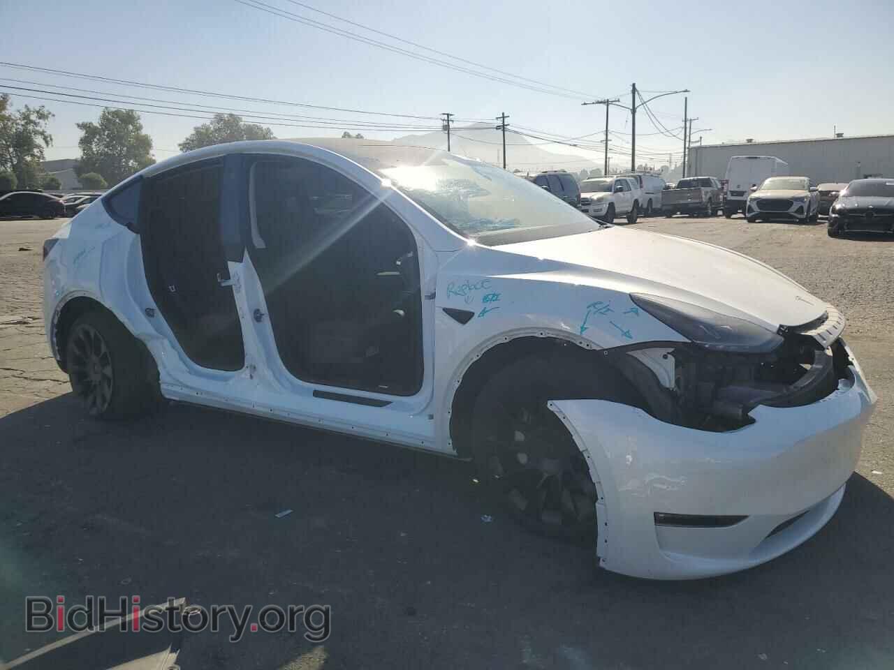 2024 TESLA MODEL Y - VIN: 7SAYGDEE2RF067145 - Photo 4
