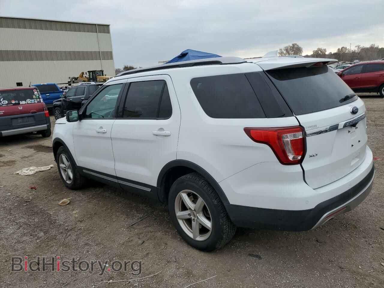 2016 FORD EXPLORER - VIN: 1FM5K8D81GGA11679 - Фото 2