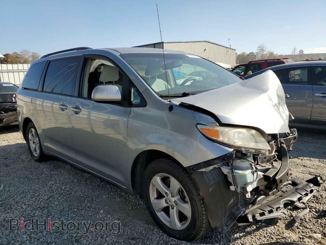 2011 TOYOTA All Models - VIN: 5TDKK3DC7BS048863 - Фото 4