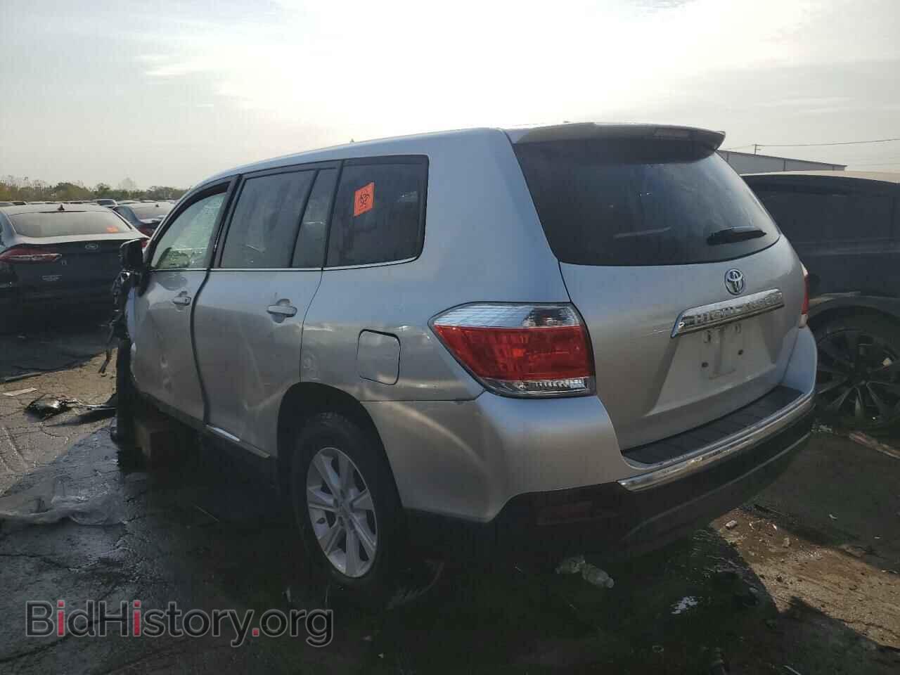 2012 TOYOTA HIGHLANDER - VIN: 5TDZK3EH0CS072920 - Фото 2