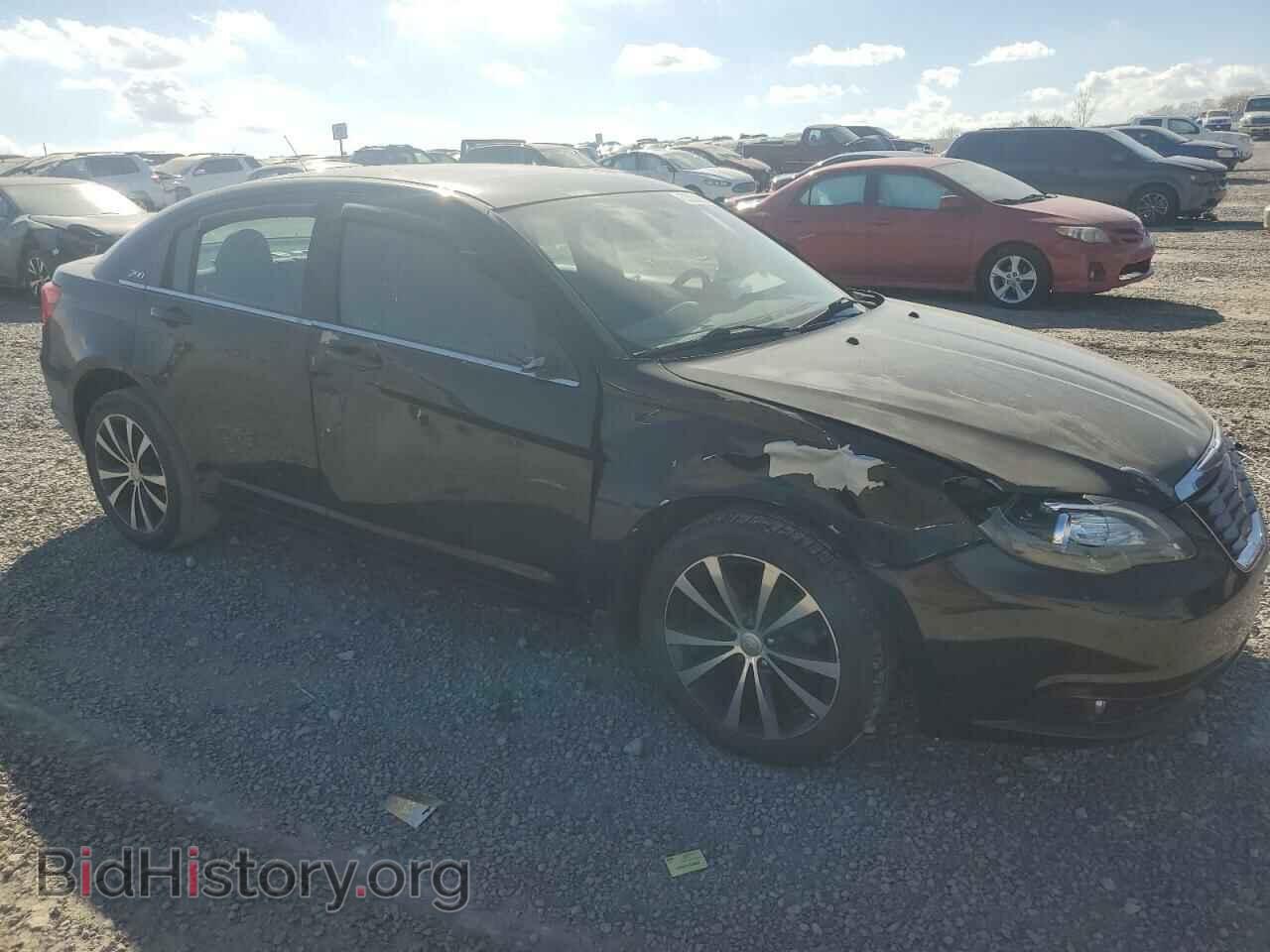 2013 CHRYSLER 200 - VIN: 1C3CCBBBXDN574682 - Фото 4