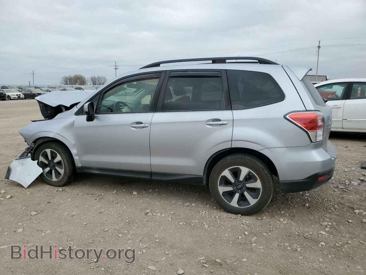 2017 SUBARU FORESTER - VIN: JF2SJAEC0HH583103 - Фото 2