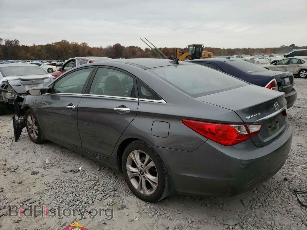 2013 HYUNDAI SONATA - VIN: 5NPEC4ACXDH789523 - Фото 2