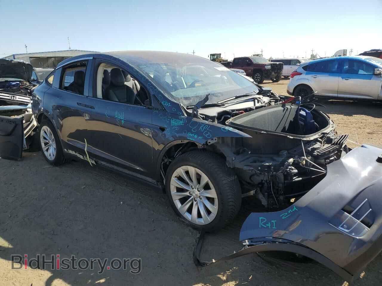 2016 TESLA MODEL X - VIN: 5YJXCAE20GF004857 - Photo 4