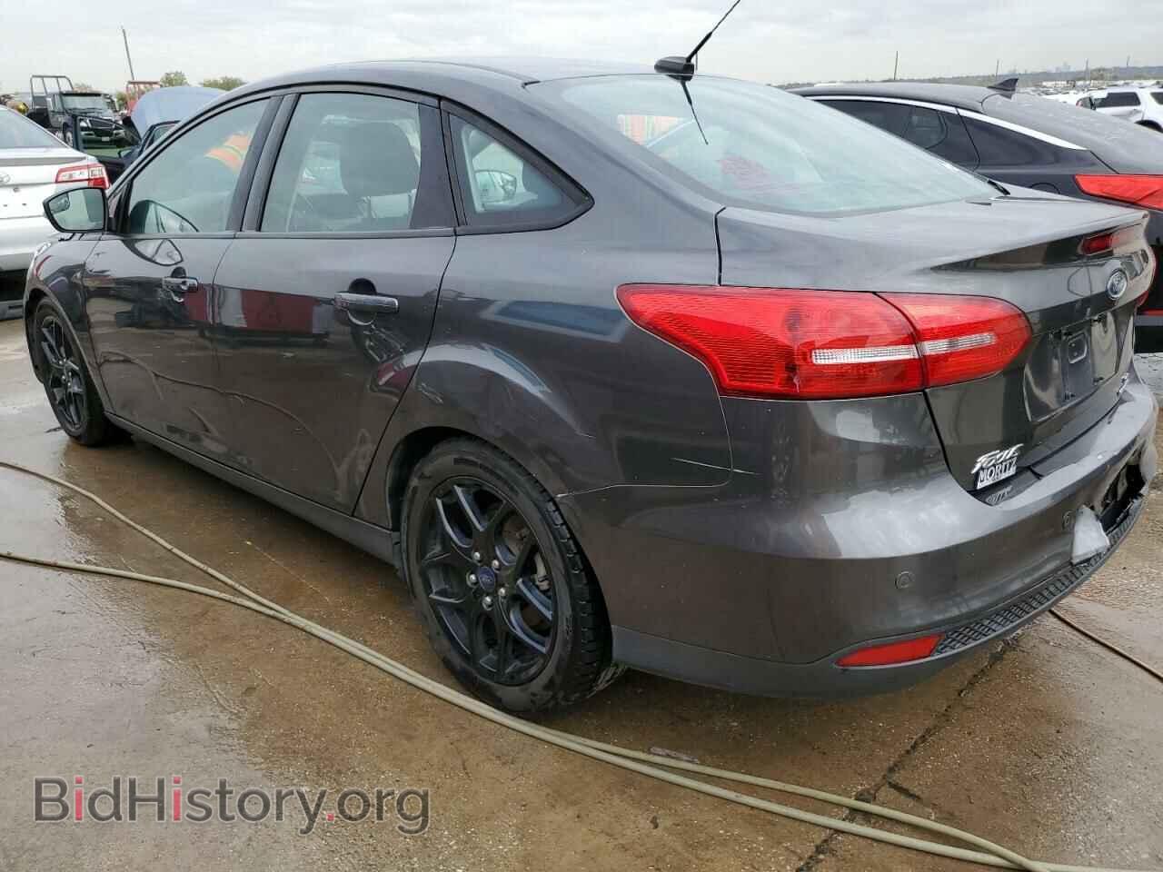 2016 FORD FOCUS - VIN: 1FADP3F2XGL298692 - Фото 2