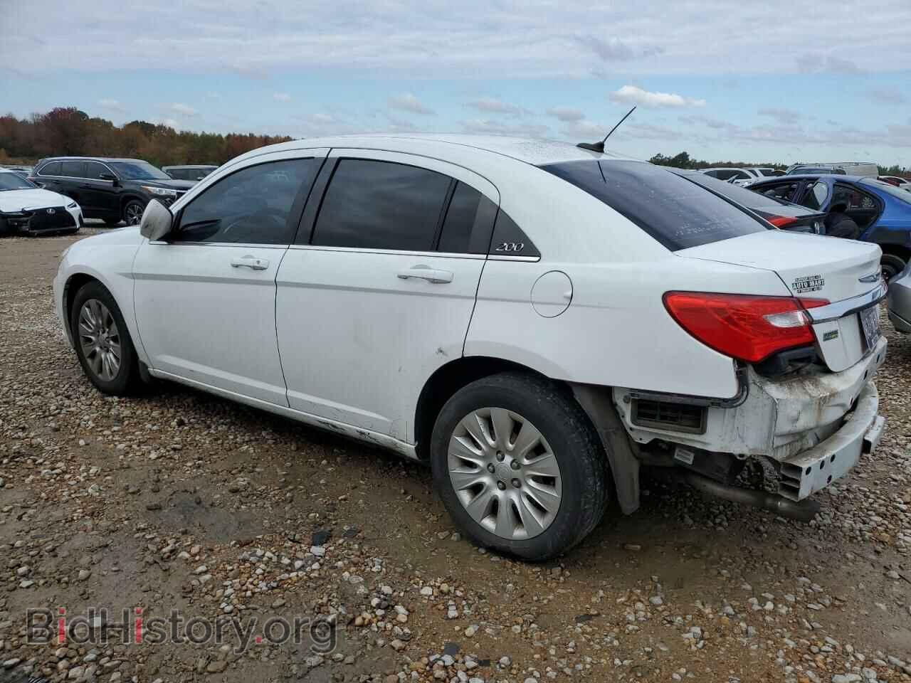 2013 CHRYSLER 200 - VIN: 1C3CCBAG1DN721436 - Фото 2