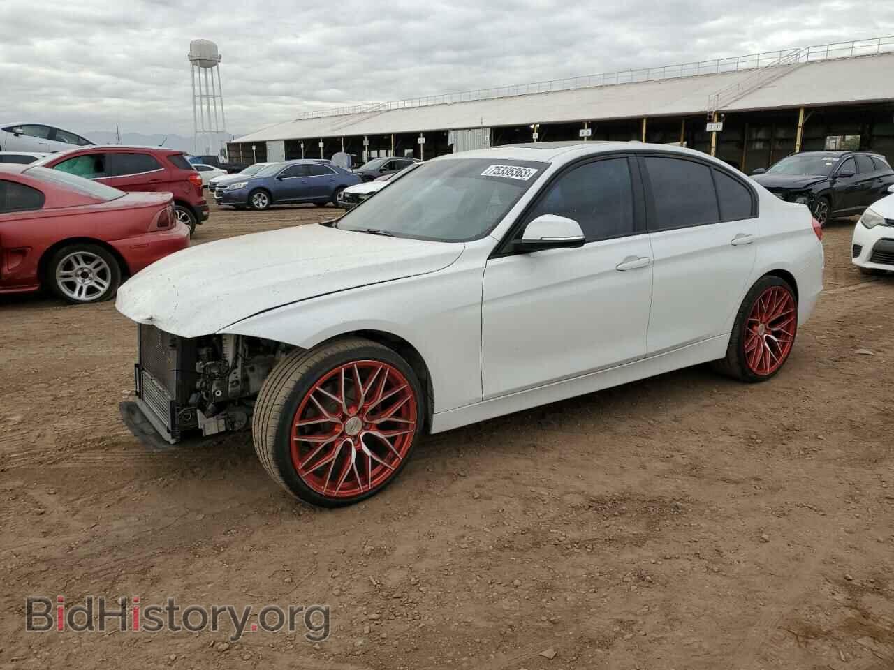 Фотография WBA3B1C51EP681009 - BMW 3 SERIES 2014