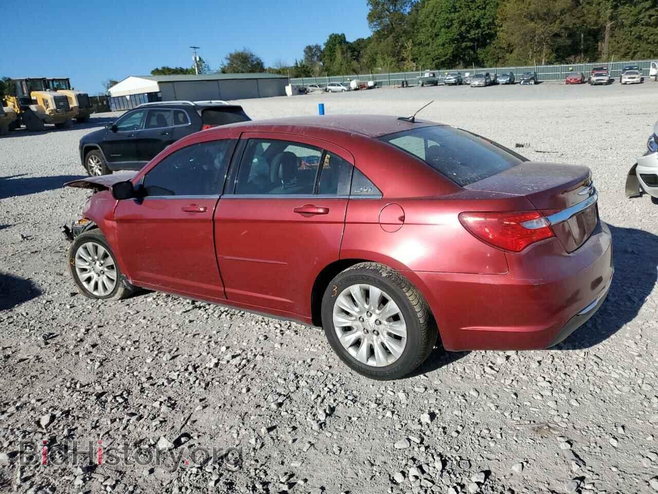 2011 CHRYSLER 200 - VIN: 1C3BC4FB3BN558600 - Фото 2