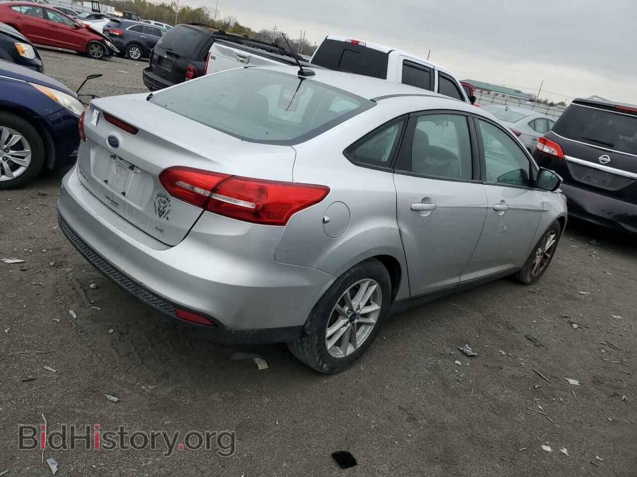 2017 FORD FOCUS - VIN: 1FADP3F24HL303600 - Фото 3